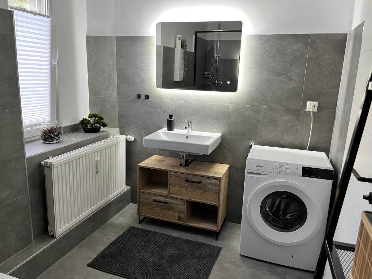 Appartment Florida Naehe Duesseldorf, Messe, Hbf, City, Wifi, Helios Hospital Κρέφελντ Εξωτερικό φωτογραφία
